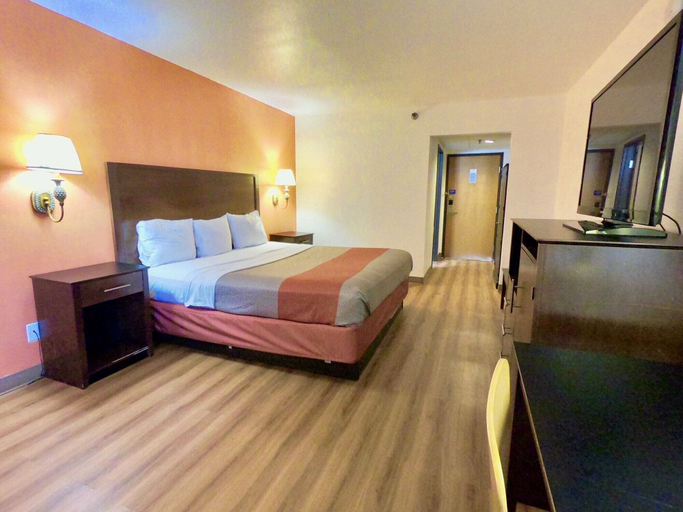 Bedroom 3, Motel 6 Levittown, PA - Bensalem, Bucks