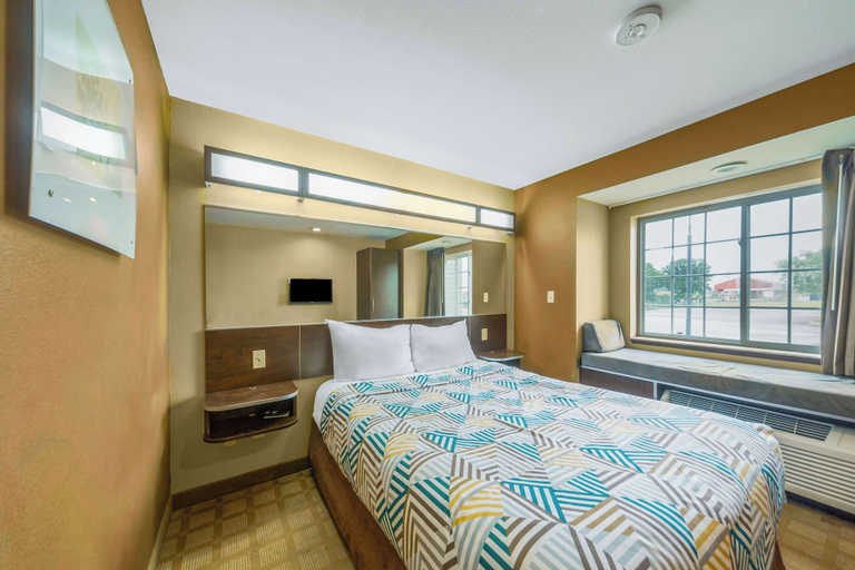 Bedroom 3, Motel 6 Breaux Bridge, La, Saint Martin