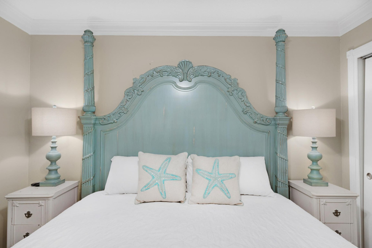 Bedroom 2, Nautical Watch E-4, Bay