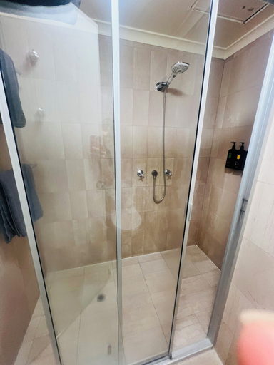 Bathroom 4, Pavilion Hotel Wagga Wagga, Wagga Wagga - Pt A