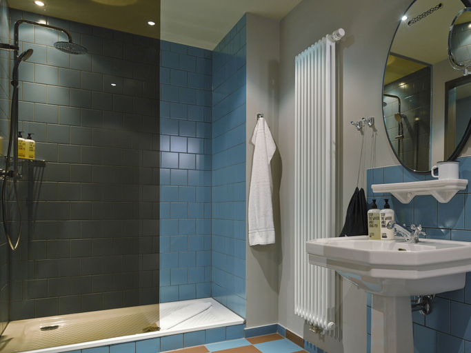 Bathroom 5, 25hours Hotel Altes Hafenamt, Hamburg