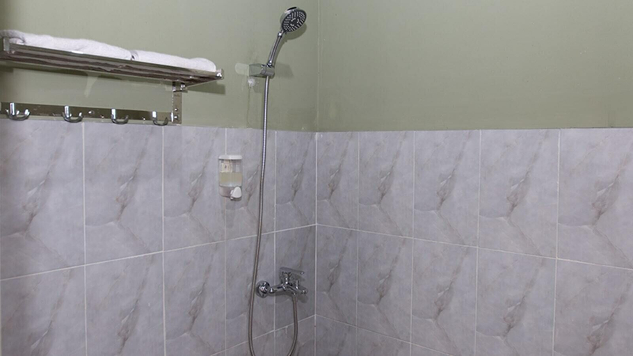 Bathroom 5, Omah Pandhoek Syariah (permanently closed), Nganjuk