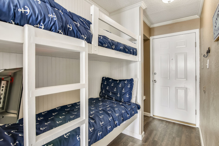 Bedroom, Beach-a-holic by Ryson Vacation Rentals, Galveston