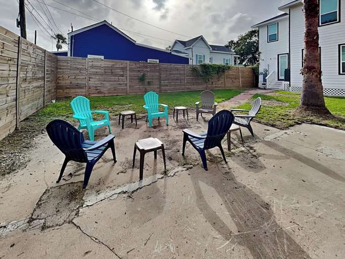 Exterior & Views 1, Blue Lagoon by Ryson Vacation Rentals, Galveston