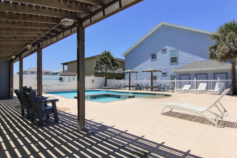 Exterior & Views 2, Beach Bunker by Silver Sands Vacation Rentals, Nueces