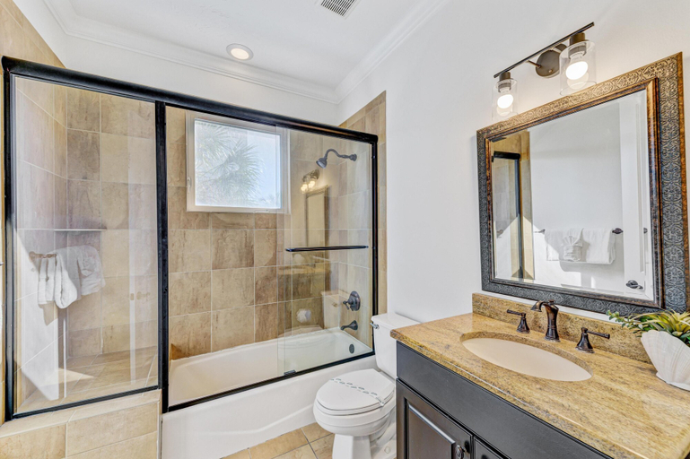 Bathroom 4, Anna Maria Island Beach Palace, Manatee