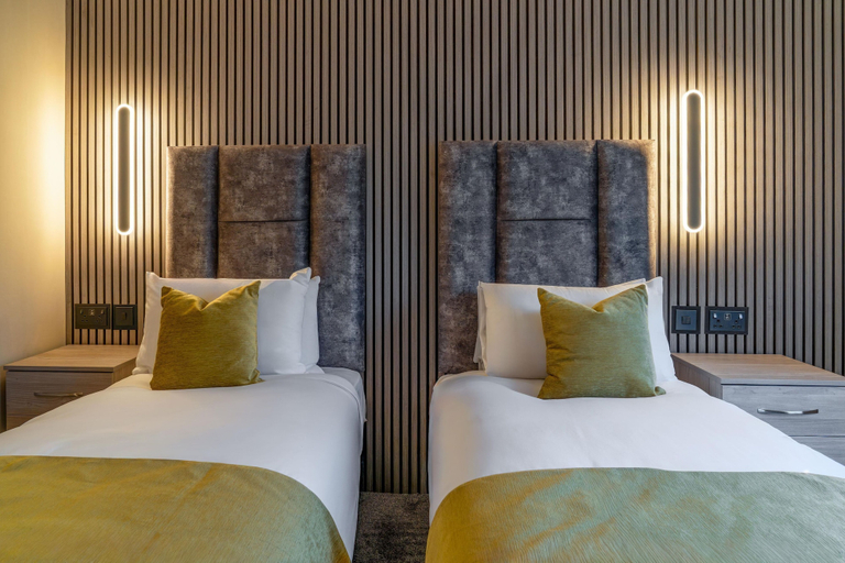 Bedroom 3, Daresbury Park Hotel, Halton