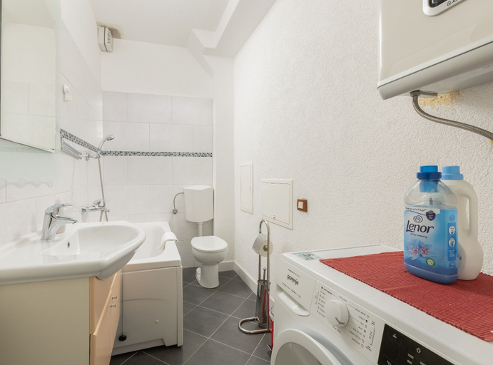 Bathroom 4, Villa Blanka, Podgora