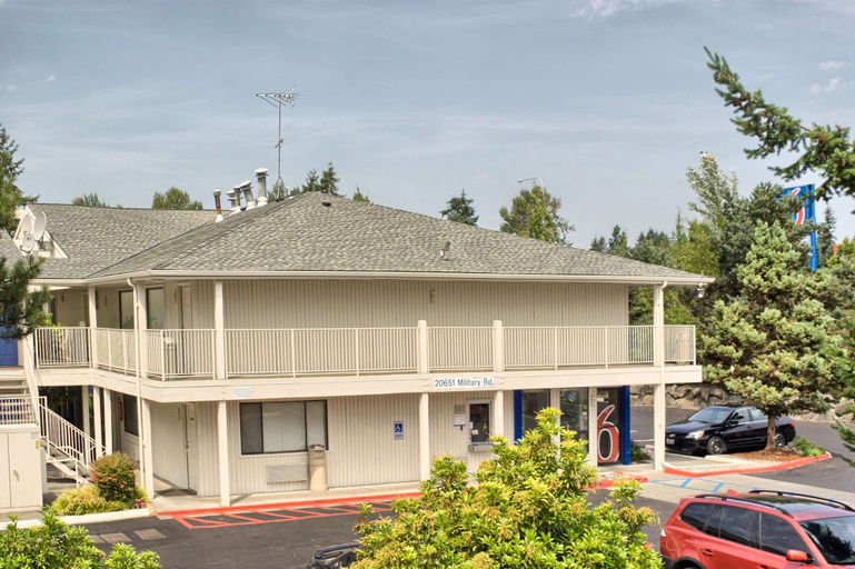 Exterior & Views 2, Motel 6 Seattle, WA - South, SeaTac