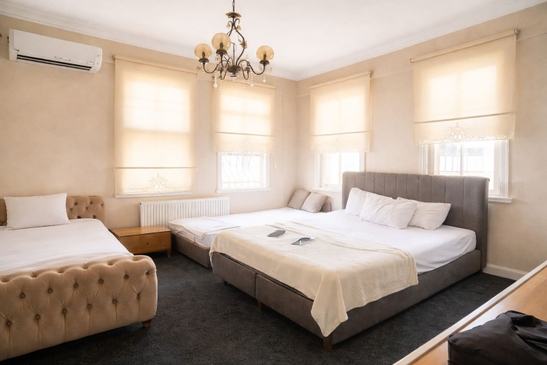 Bedroom 4, Valide I Suit, Kadıköy
