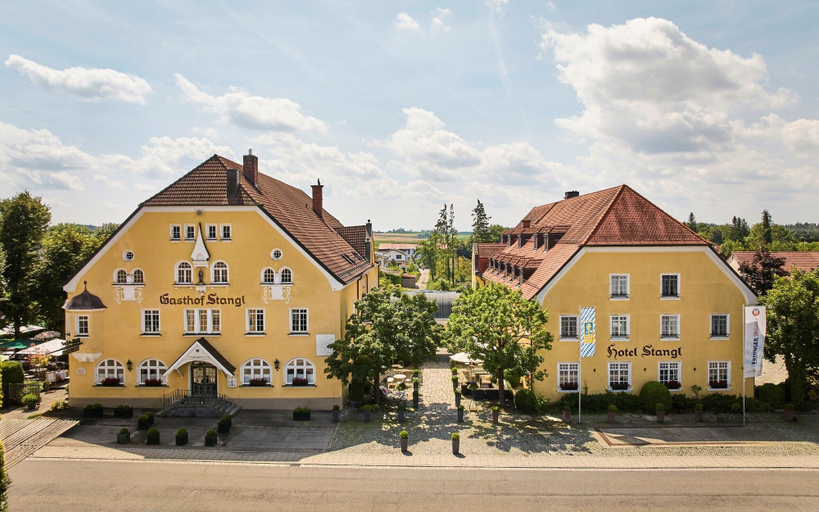 Exterior & Views 2, Hotel Gutsgasthof Stangl, Ebersberg