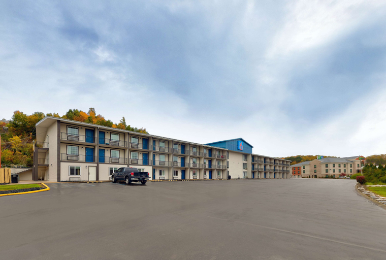 Exterior & Views 1, Motel 6 Corbin, KY, Whitley