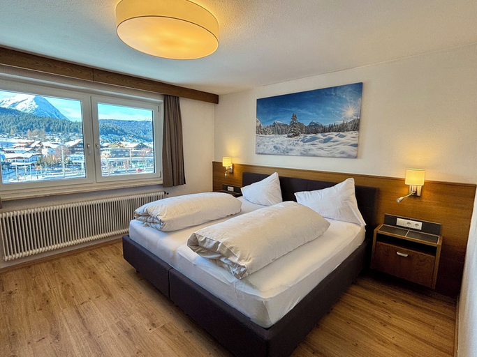 Bedroom 2, Hotel Egerthof B&B, Innsbruck Land