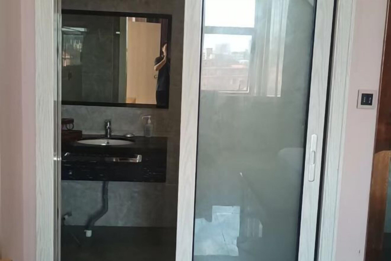 Bathroom 3, Weisidun Hotel, Dongguan