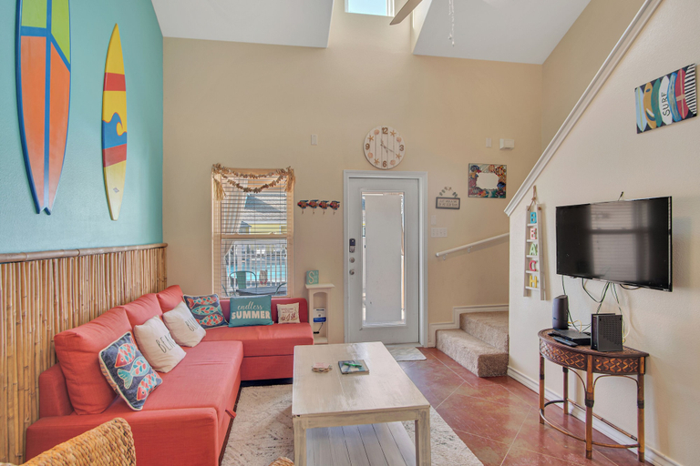 Others 3, Happiness Comes In Waves by Silver Sands Vacation Rentals, Nueces