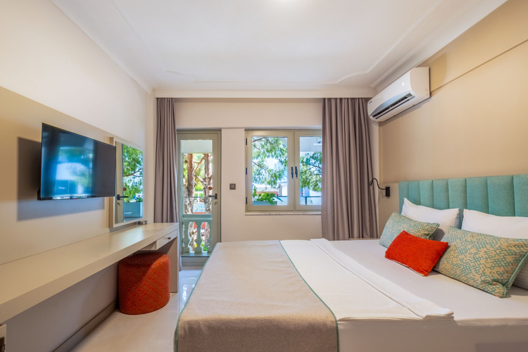 Bedroom 4, Rose Garden Premium Hotel, Kemer
