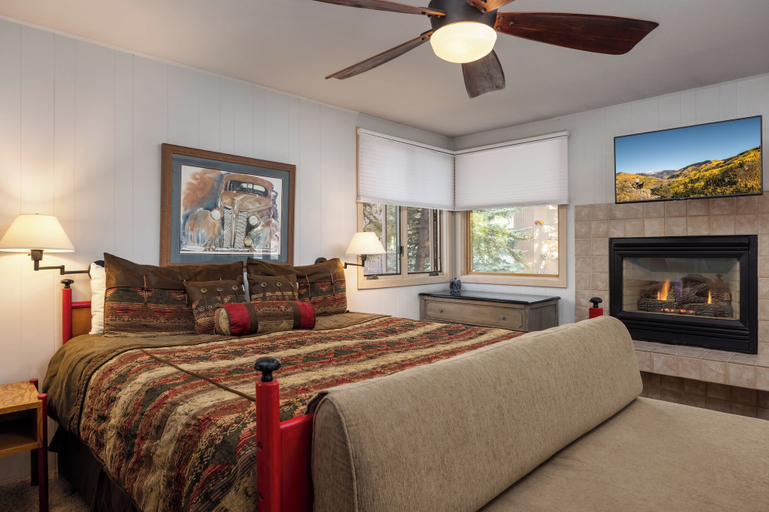 Bedroom 3, Tamarack Townhomes - CoralTree Residence Collection, Pitkin