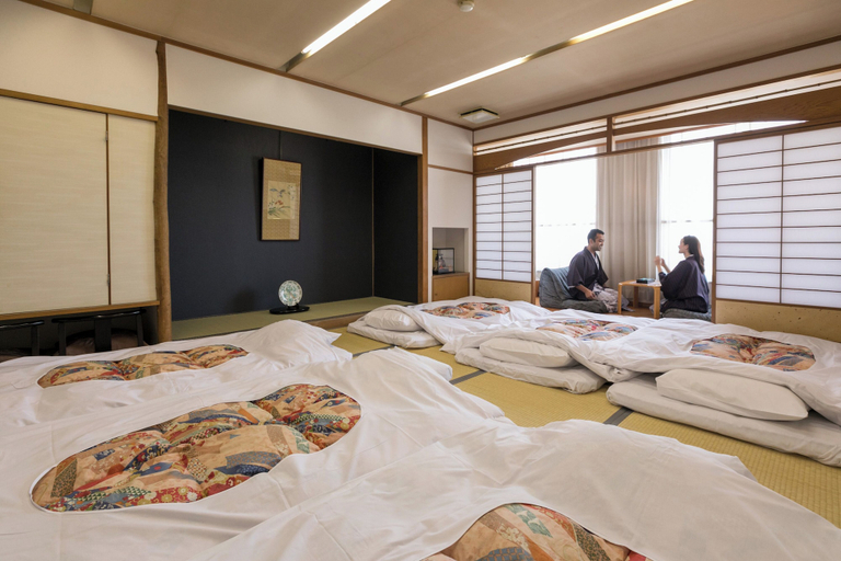 Bedroom 3, Hotel New Tsuruta, Beppu