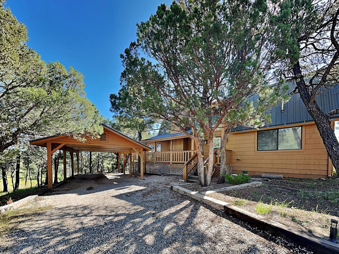 Exterior & Views, Enchanted Forest by Ruidoso Vacation Rentals, Lincoln