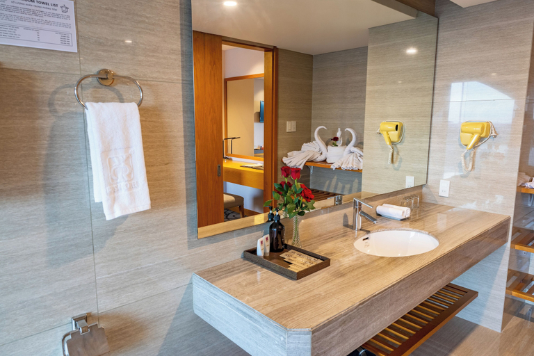 Bathroom 5, The IRIS Signature Hotel & Spa, Ninh Kiều