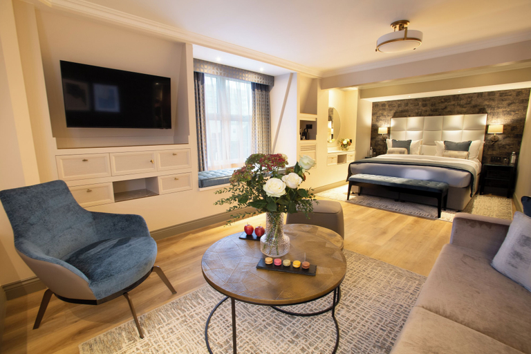 Others 5, The Rathbone Hotel, Fitzrovia, London