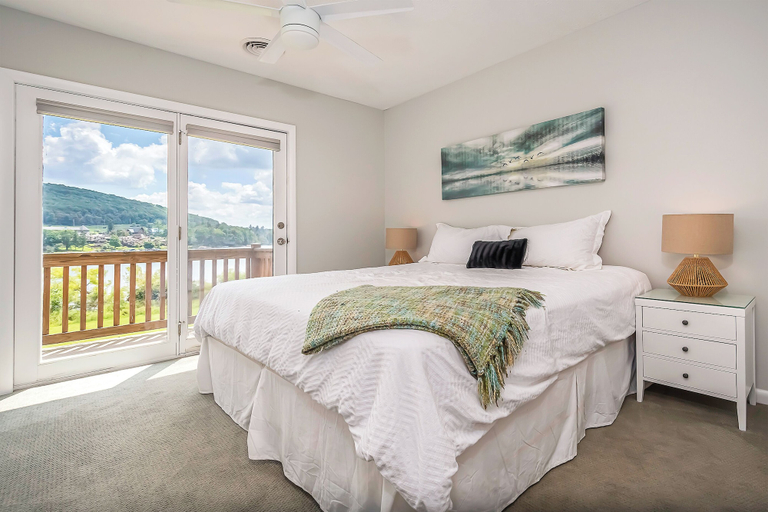 Bedroom 3, Ski Harbor 11 by Taylor Made Deep Creek, Garrett