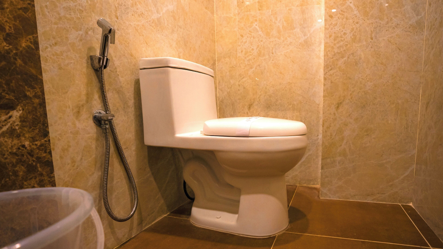 Bathroom, Sai Senthoor Paradise, Puducherry