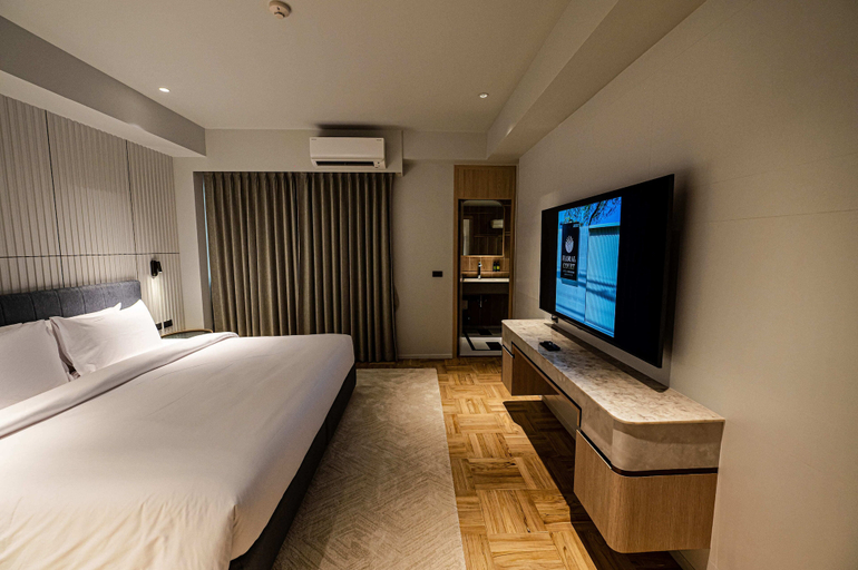 Bedroom 3, Floral Court Hotel & Residence Sukhumvit 13, Wattana