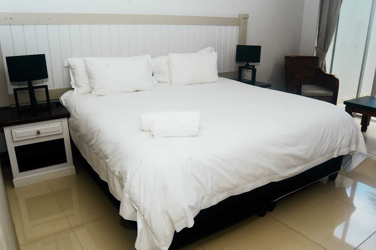 Bedroom 4, Margate Hotel, Ugu
