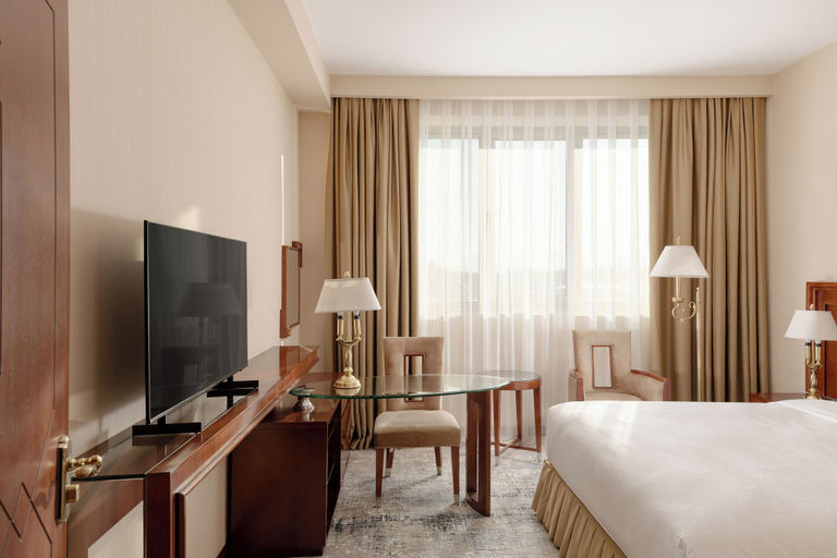 Bedroom 3, Ramada Plaza by Wyndham Gence, Gəncə