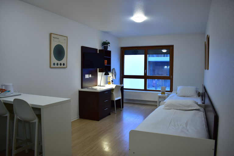 Bedroom 3, Apparteo Strasbourg, Bas-Rhin