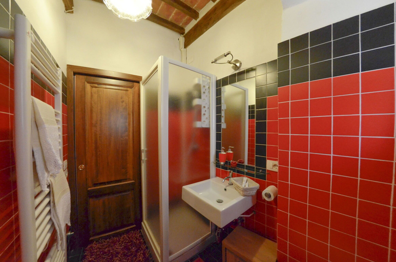 Bathroom 2, Appartamento Il Teatro, Arezzo