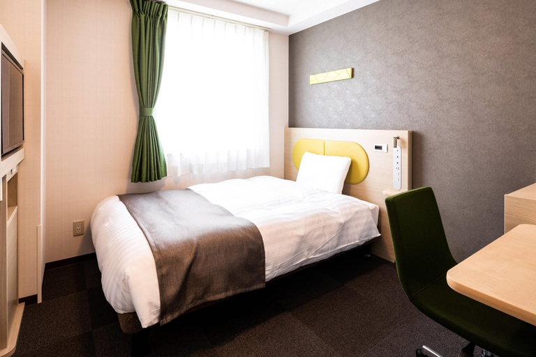 Bedroom 4, Comfort Hotel Kochi, Kōchi