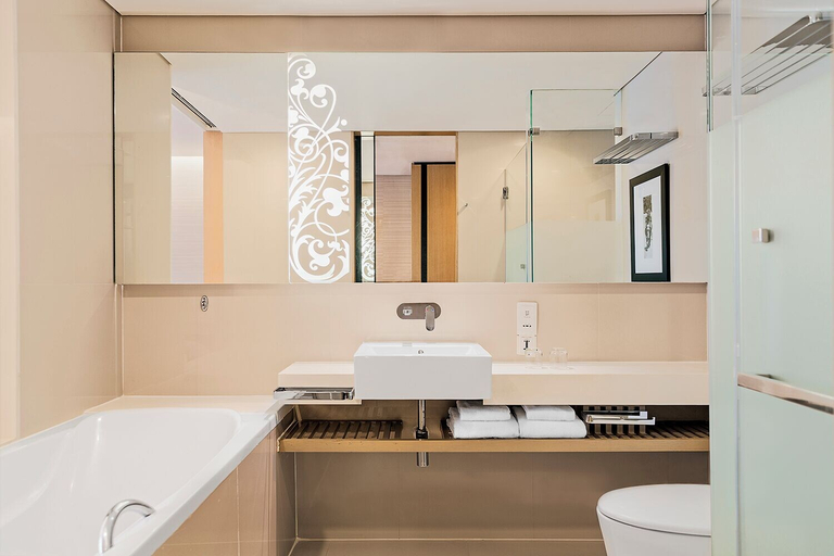 Bathroom 4, Paradox Bangkok Sukhumvit, Wattana