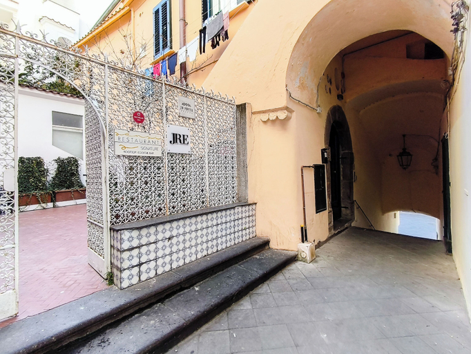 Exterior & Views 2, Zia Pupetta Suites, Salerno