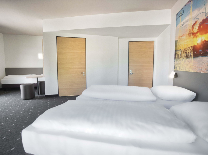 Bedroom 5, B&B Hotel Köln-City, Köln