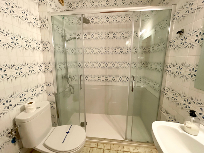 Bathroom 4, Apartamentos Voramar 3000, Castellón