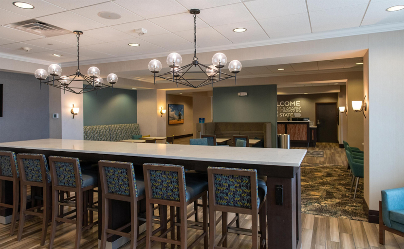 Others 5, Hampton Inn Orange City, Sioux