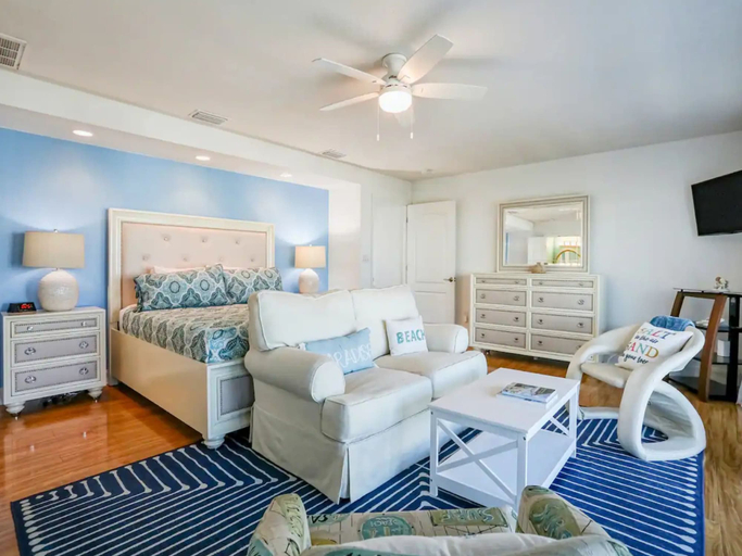 Others 5, Sunshine Lane by Distinctive Beach Rentals, Pinellas