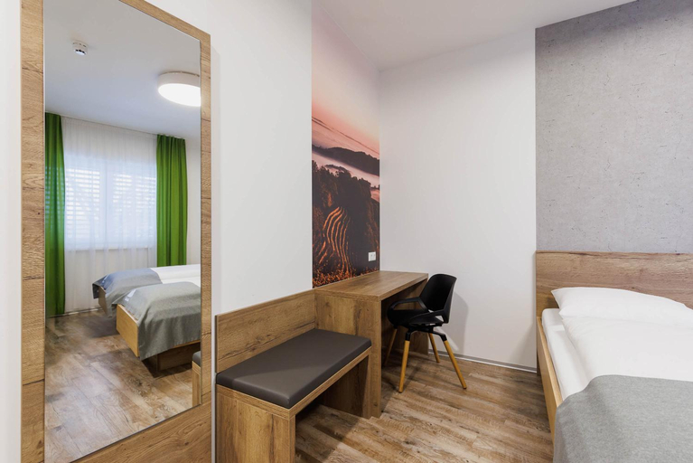 Bedroom 2, Das schlaf&GUT - Self Check-In, Leibnitz