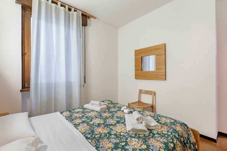 Bedroom 3, Ca'Cerere, Trento
