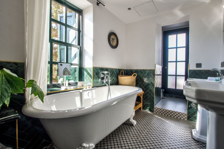 Bathroom 4, Santa Ponsa - Fontenille Collection, Baleares