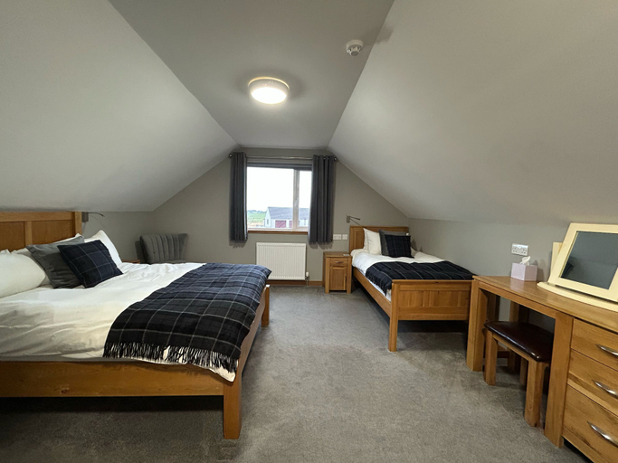 Bedroom 3, Karrawa Guest House, Orkney Islands