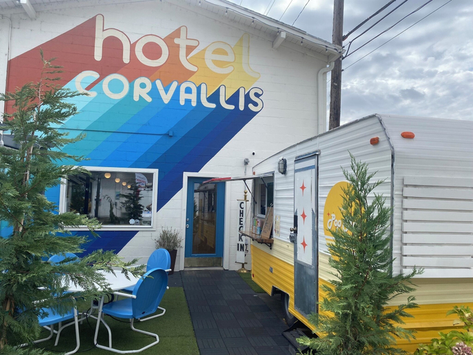 Exterior & Views 2, Hotel Corvallis, Benton