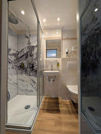 Bathroom 3, Hotel Garni Schönblick, Imst