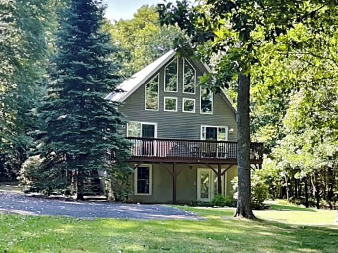 Exterior & Views 2, Serenity Chalet by Taylor Made Deep Creek, Garrett