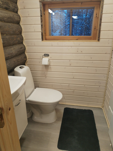 Bathroom 4, Kuukkeli Log Houses Aurora- Secret Cabin, Lapland