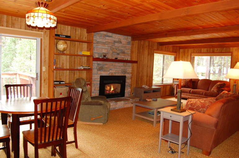 Others 5, Mountain Retreat, Mariposa