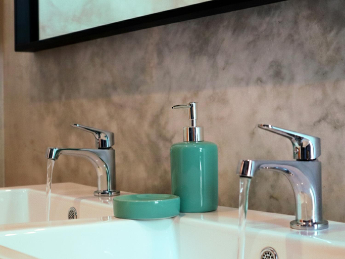 Bathroom 4, Kijani Beach Villas, Kusini