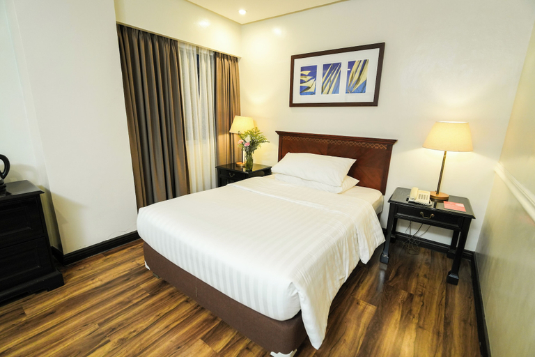 Bedroom 4, Court Meridian Hotel and Suites, Olongapo City